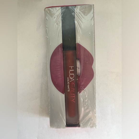 HUDA BEAUTY Other - Huda beauty liquid matte or demi matte new full size Icon Brand New In Box